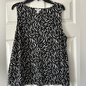 Nine West V-Neck top